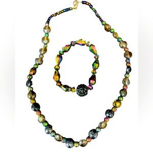 Women’s Baroque Iridescent Beaded Necklace & Bracelet Set